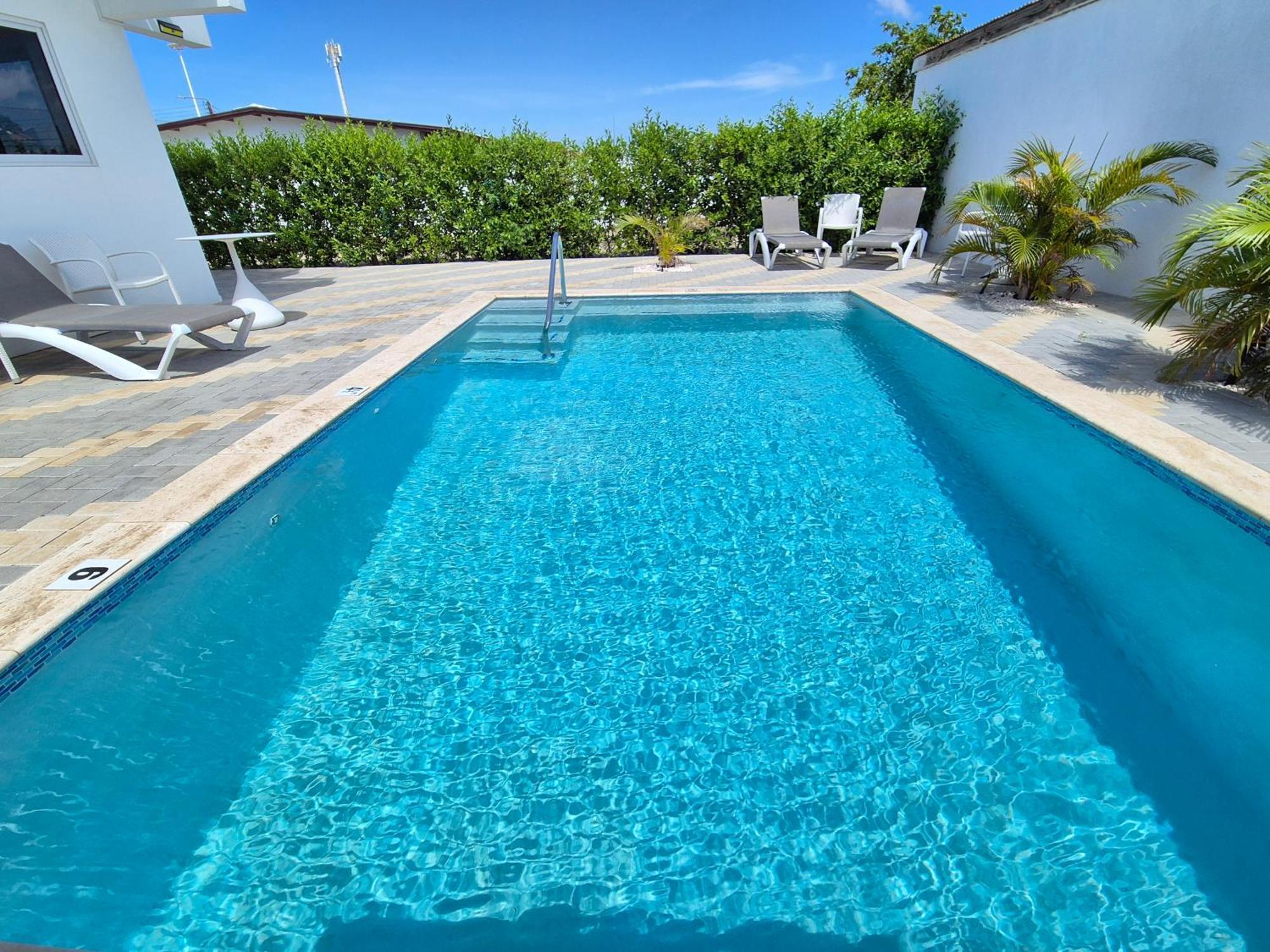 Ocean Breeze Apartments In Aruba Oranjestad Exterior foto