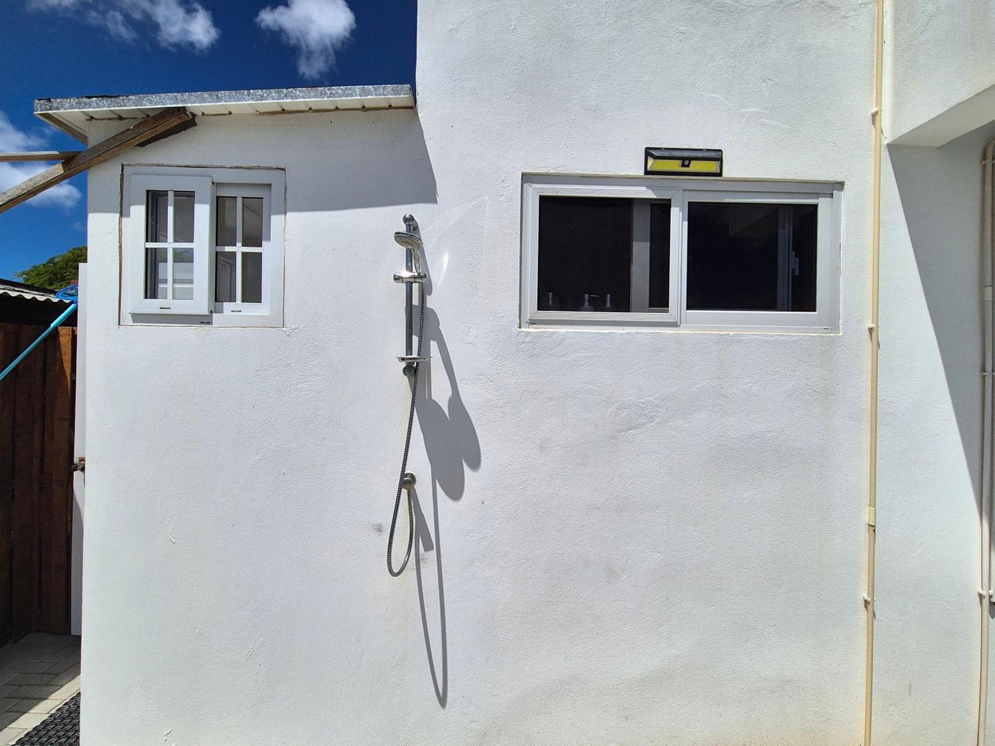 Ocean Breeze Apartments In Aruba Oranjestad Exterior foto